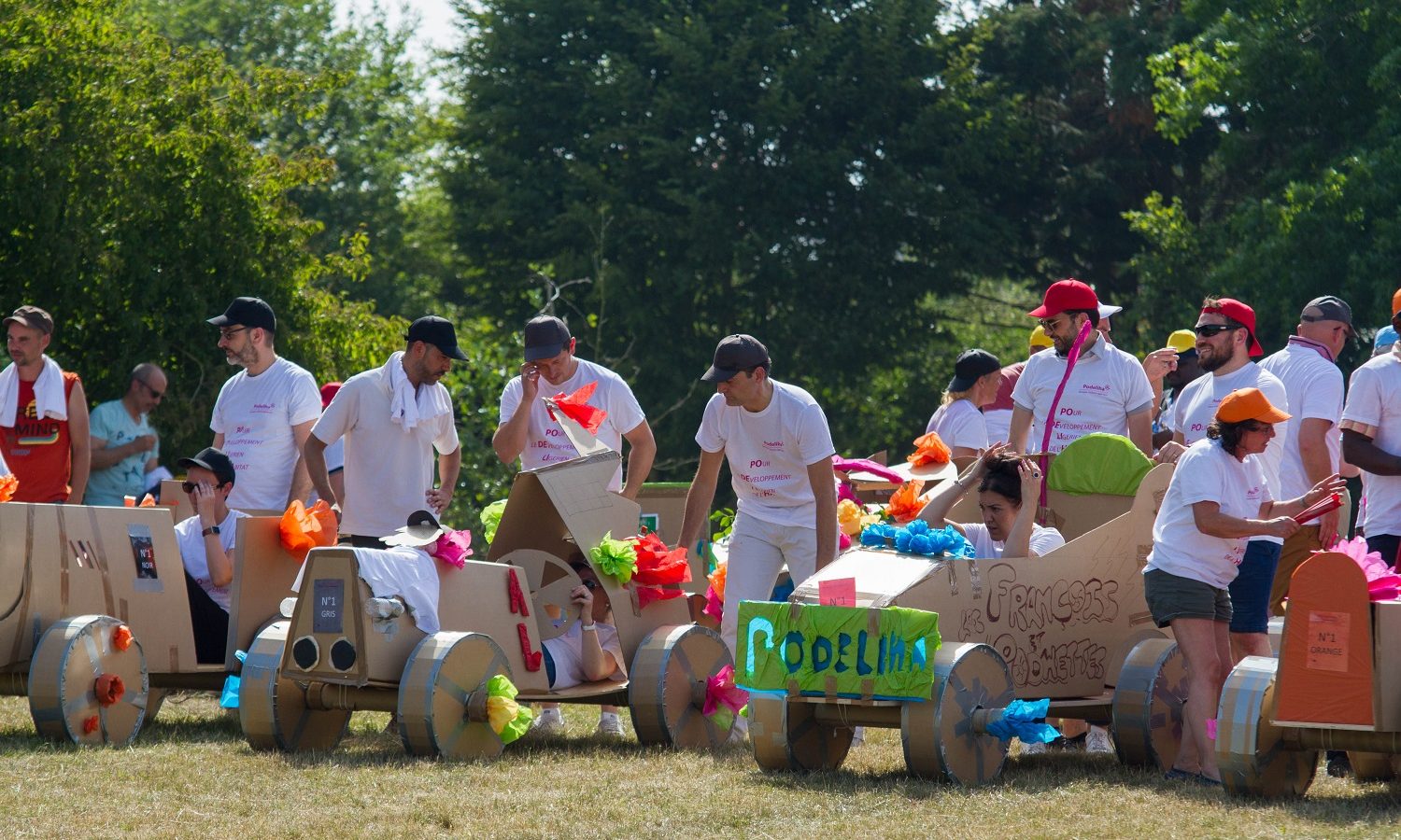 Challenge voitures en carton